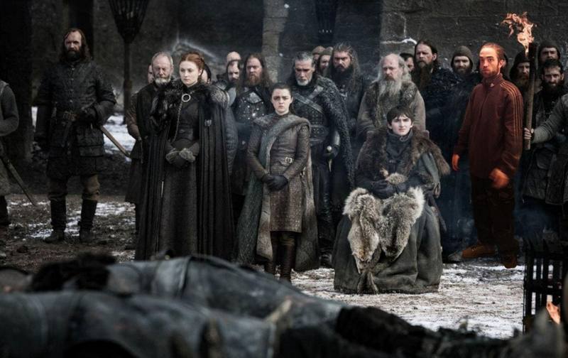 BossLogic рассмешил фанатов постером «Бэтмена» с Паттинсоном в спортивном костюме - фото 1