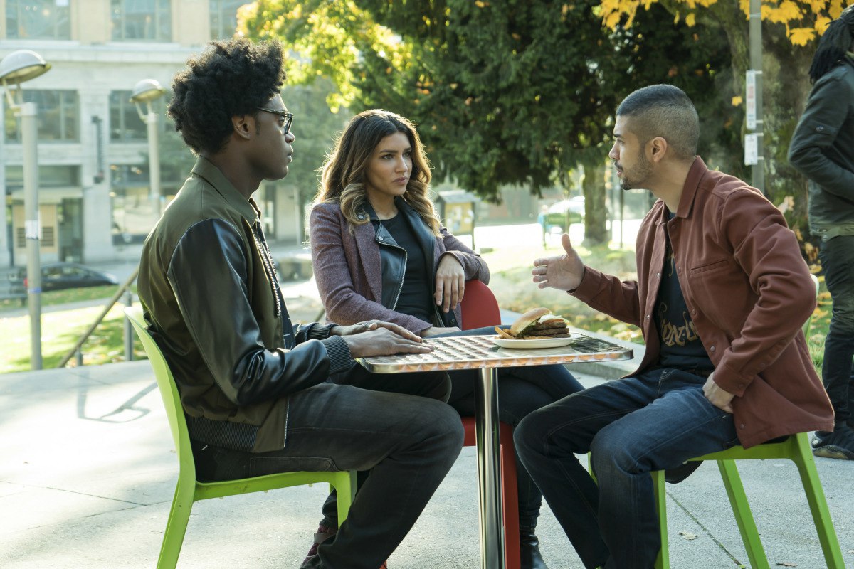 Суть. Короткая рецензия на 9 серию 6 сезона «Стрелы» - фото 2