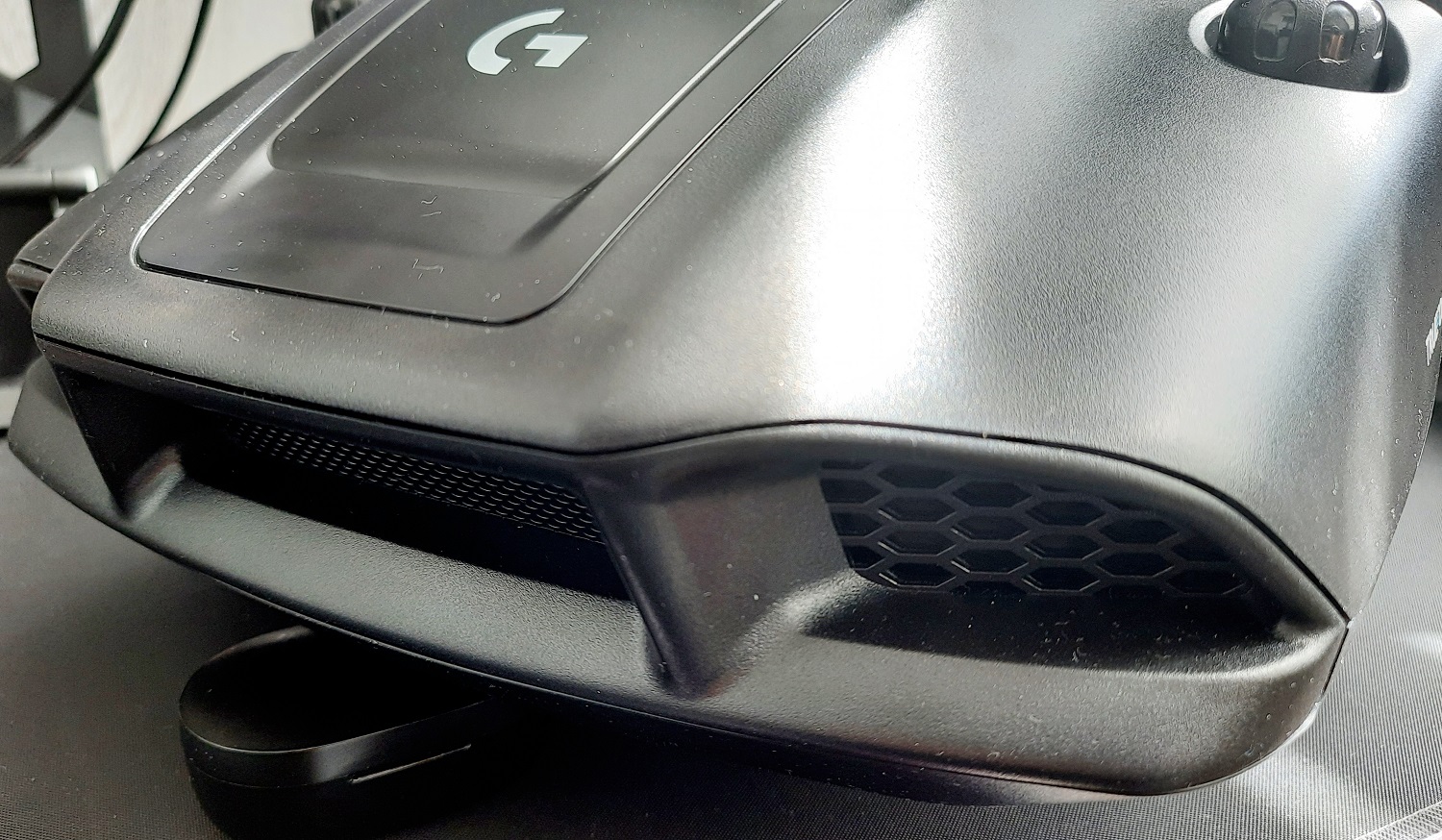 Обзор Logitech G923: игровой руль для ПК и консолей нового поколения - фото 5