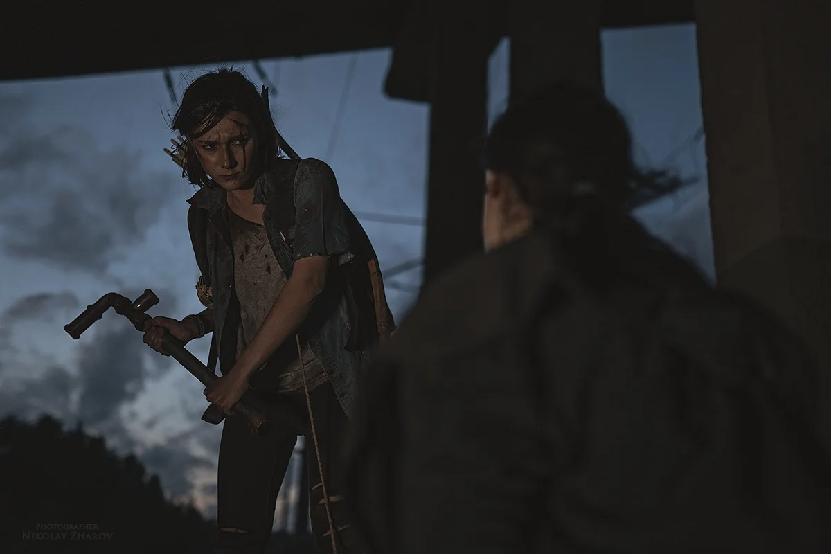 Опасное путешествие Элли в новом крутом косплее The Last of Us: Part II - фото 13