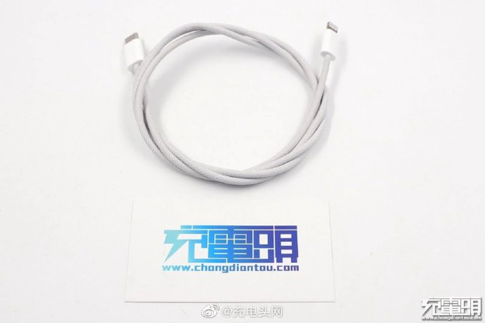 Зарядный кабель iPhone 12 получит тканевую оплетку - фото 1