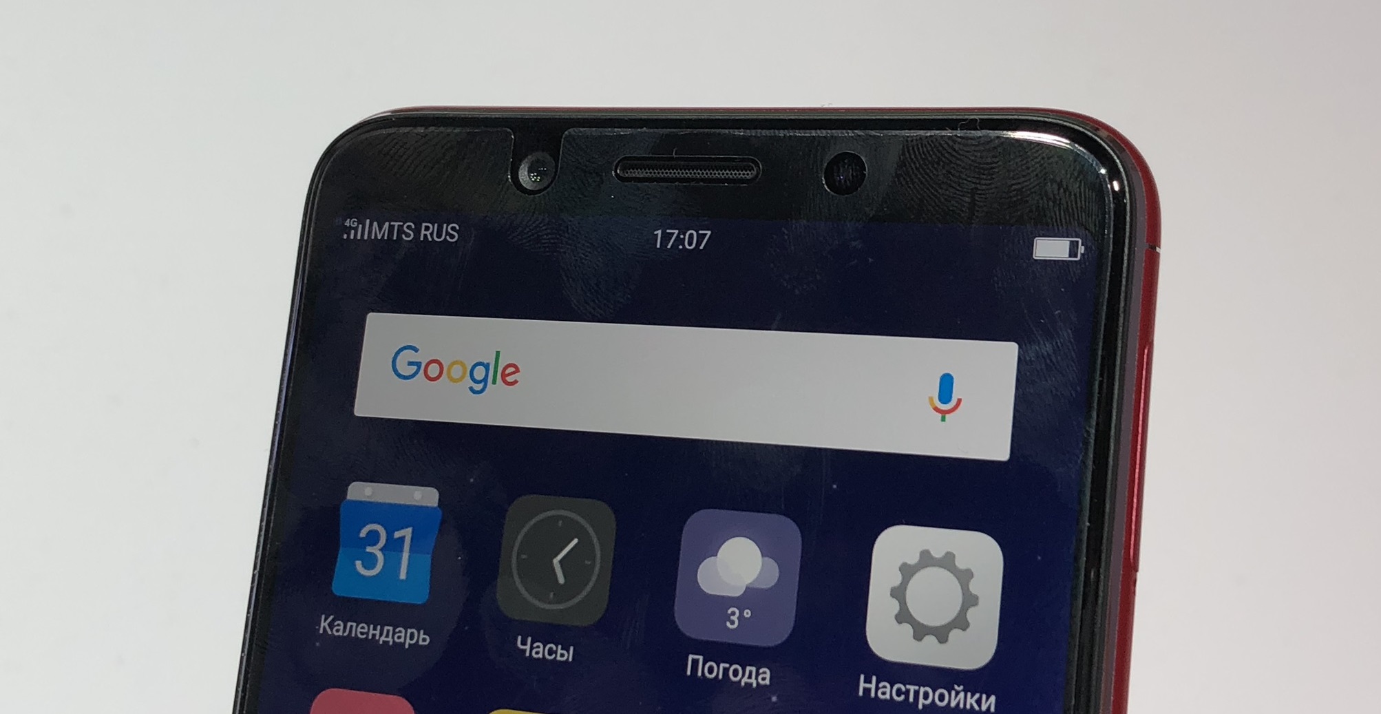 Китайская OPPO вышла на российский рынок с сэлфи-безрамочником F5 - фото 2