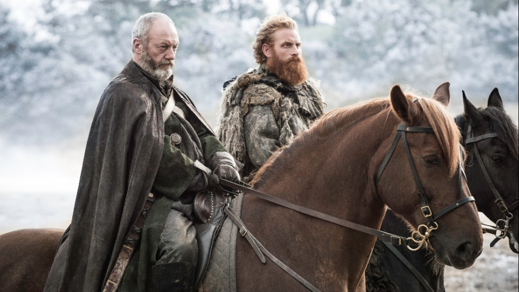 14 апреля в мире, а в России — 15, главный сериал HBO возвращается на экраны с финальным шестисерийным сезоном, который наконец поставит точку в споре фанатов о том, кто же сядет на Железный трон. Будет ли это Джон Сноу? Или Дейенерис Таргариен? А вдруг Серсея Ланнистер? Впрочем, не стоит исключать и варианта, что Король Ночи со своей армией мертвых одолеет живых. А пока до премьеры остались считанные дни, мы предлагаем проверить свои знания о любимом сериале с помощью нашего очень сложного теста — что из этого действительно было в сериале?