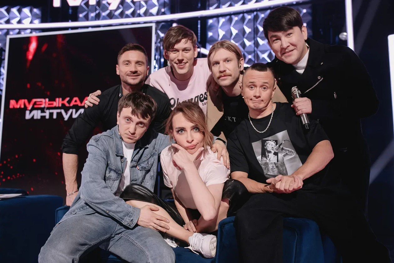 Азамат Мусагалиев стал ведущим шоу «Музыкальная интуиция» - фото 1