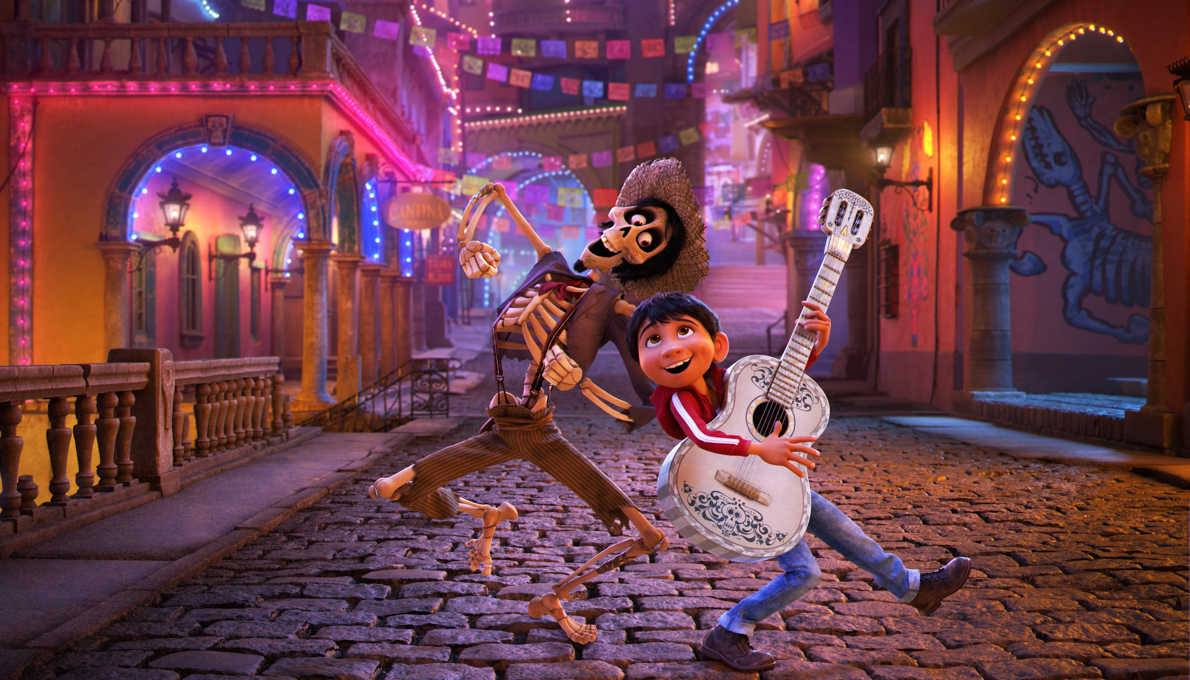 23 ноября на наши экраны вышла «Тайна Коко» (в оригинале — просто «Коко»), долгожданный оригинальный мультфильм студии Pixar, посвященный мексиканскому мальчику Мигелю, попадающему в мир мертвых и встречающему своих умерших родственников.