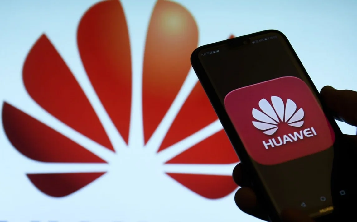 Слухи подтвердились: Huawei зарегистрировала торговую марку Hongmeng - фото 1