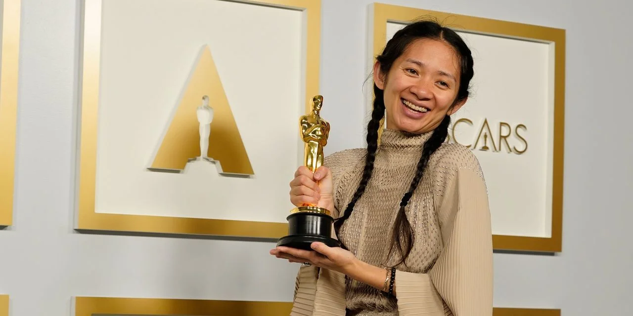 Китай запретил СМИ писать о победе Хлои Чжао на «Оскаре» - фото 1