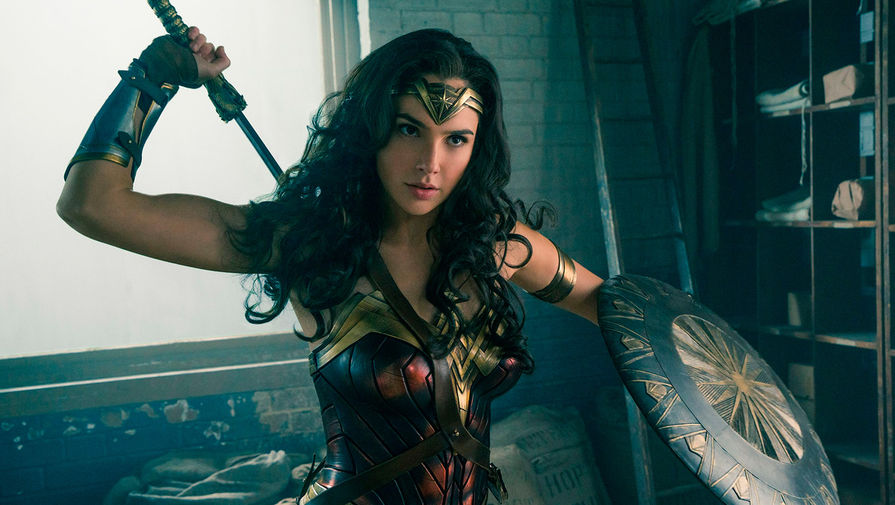 Сиквел «Чудо-женщины» выйдет на полгода позднее — на его место встал перезапуск «Ангелов Чарли» - изображение 1 Сиквел «Чудо-женщины» выйдет на полгода позднее — на его место встал перезапуск «Ангелов Чарли» - фото 1