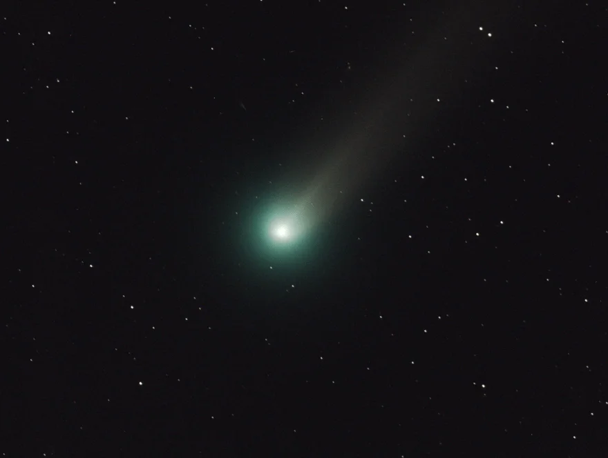 26 ноября 2013 года на небе появилась комета Лавджой, которая находилась на расстоянии 40 млн миль от Земли.