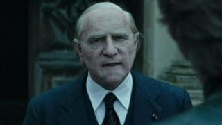 Ридли Скотт заменил Кевина Спейси на другого актера в уже законченном фильме «Все деньги мира» - изображение 1 Ридли Скотт заменил Кевина Спейси на другого актера в уже законченном фильме «Все деньги мира» - фото 1