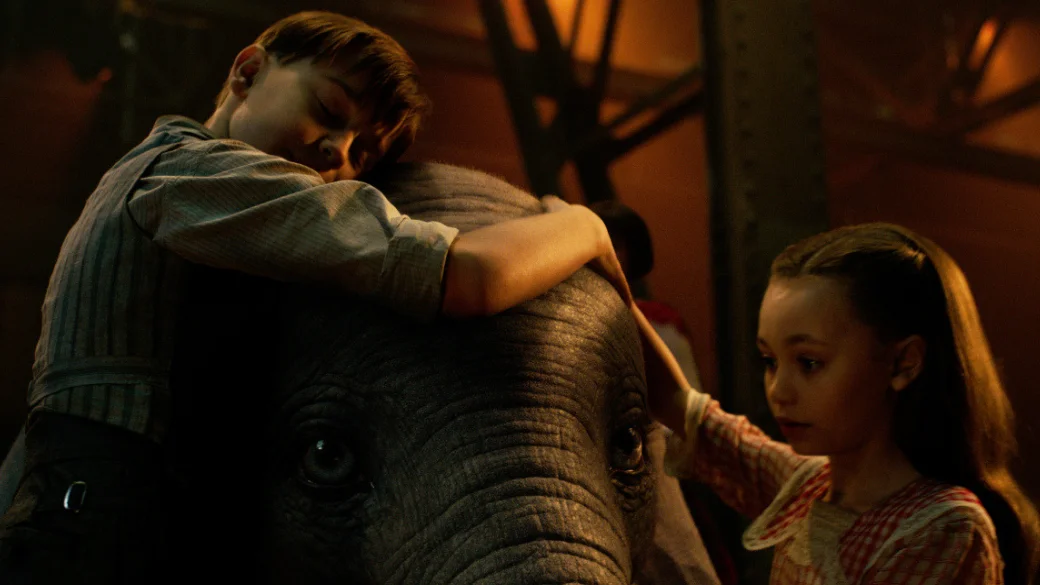 «Дамбо» — совсем другая история о летающем слоненке от Тима Бертона - фото 2