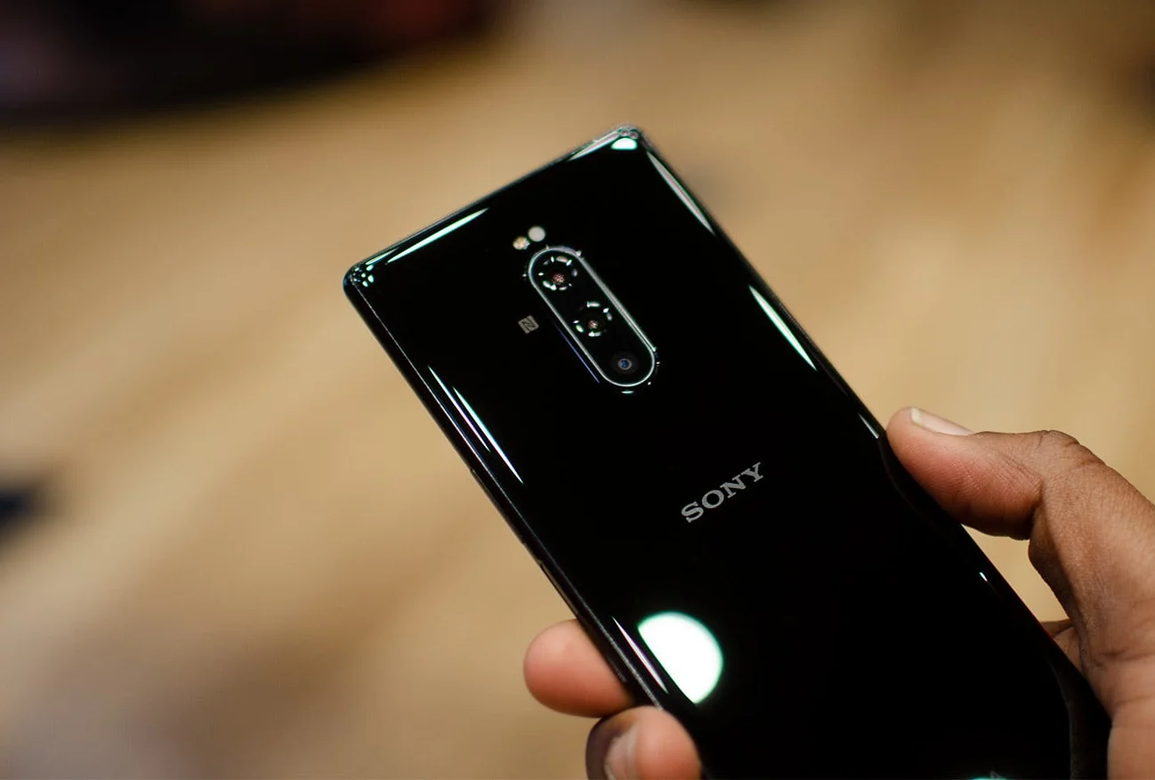 Sony выпустила Xperia 1: свой первый флагман с тройной камерой и на Snapdragon 855 - фото 3