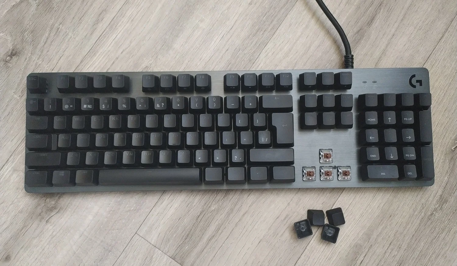 Обзор клавиатуры Logitech G512 Carbon — алюминиевый RGB-стиляга для геймеров - фото 11