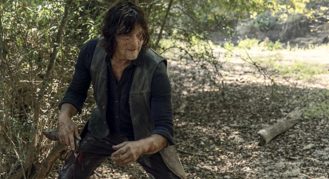 1 марта вышел 10 эпизод 10 сезона «Ходячих мертвецов» (The Walking Dead), который напугал всех поклонников Дэрила. И Альфы, если у нее вообще есть поклонники. Герои встретились лицом к лицу, и это чуть не закончилось трагедией.