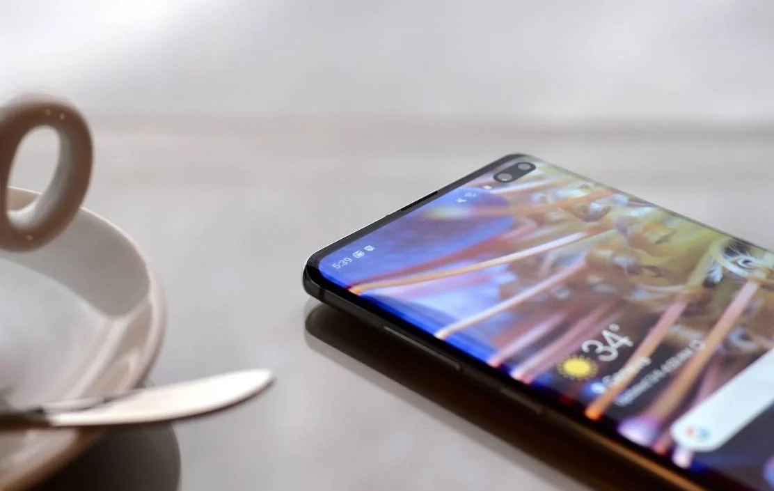 Samsung Galaxy Note 10: раскрыты новые данные о фронтальной камере, презентации и цене флагмана - фото 1