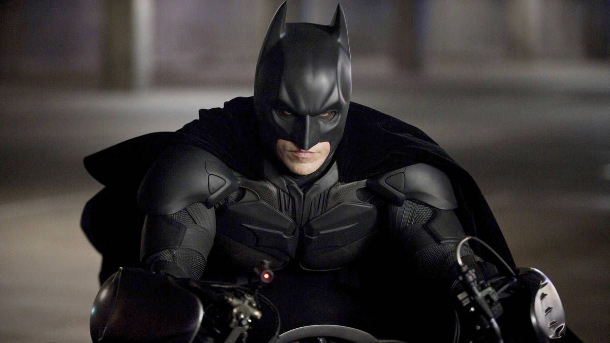 Кристиану Бэйлу — 47 лет. Вот его фото в разные годы - фото 3