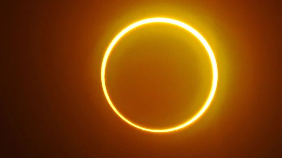 15 удивительных фотографий последнего солнечного затмения в 2019 году - фото 6
