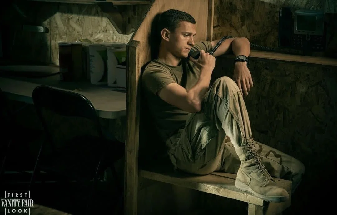 Появились фото со съемок «Черри» — фильма о ветеране войны в Ираке с Томом Холландом в главной роли - фото 1