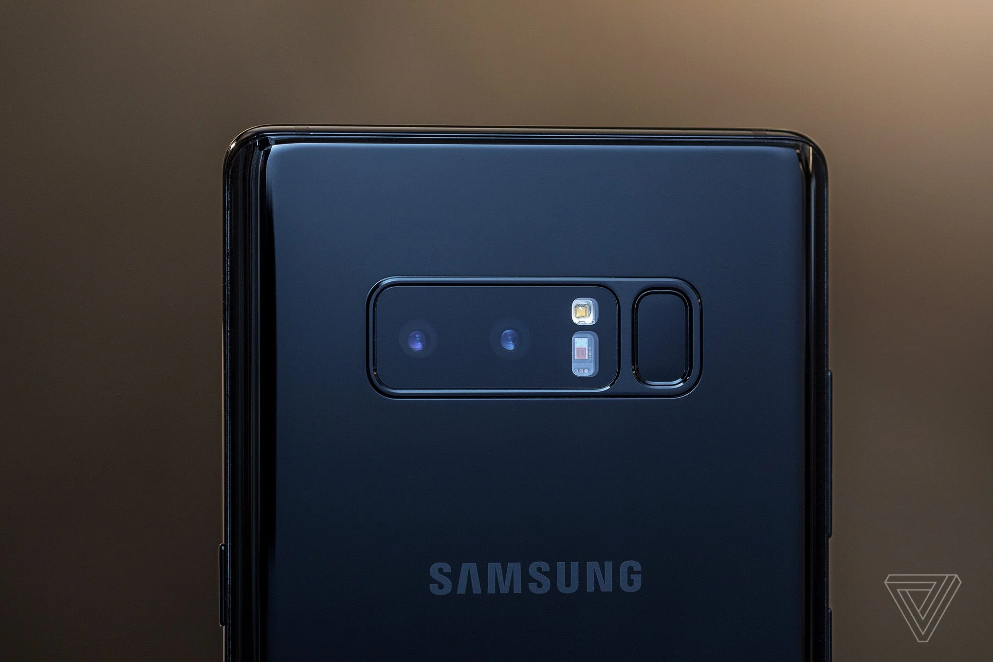 Обзоры Samsung Galaxy Note8: «О провале Note 7 можно забыть» - фото 6