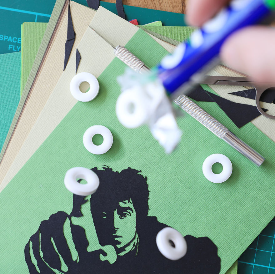 Джек Воробей из проводов и конфетный «малыш Йода»: энтузиаст делает необычные портреты героев кино - изображение 7 Джек Воробей из проводов и конфетный «малыш Йода»: энтузиаст делает необычные портреты героев кино - фото 7