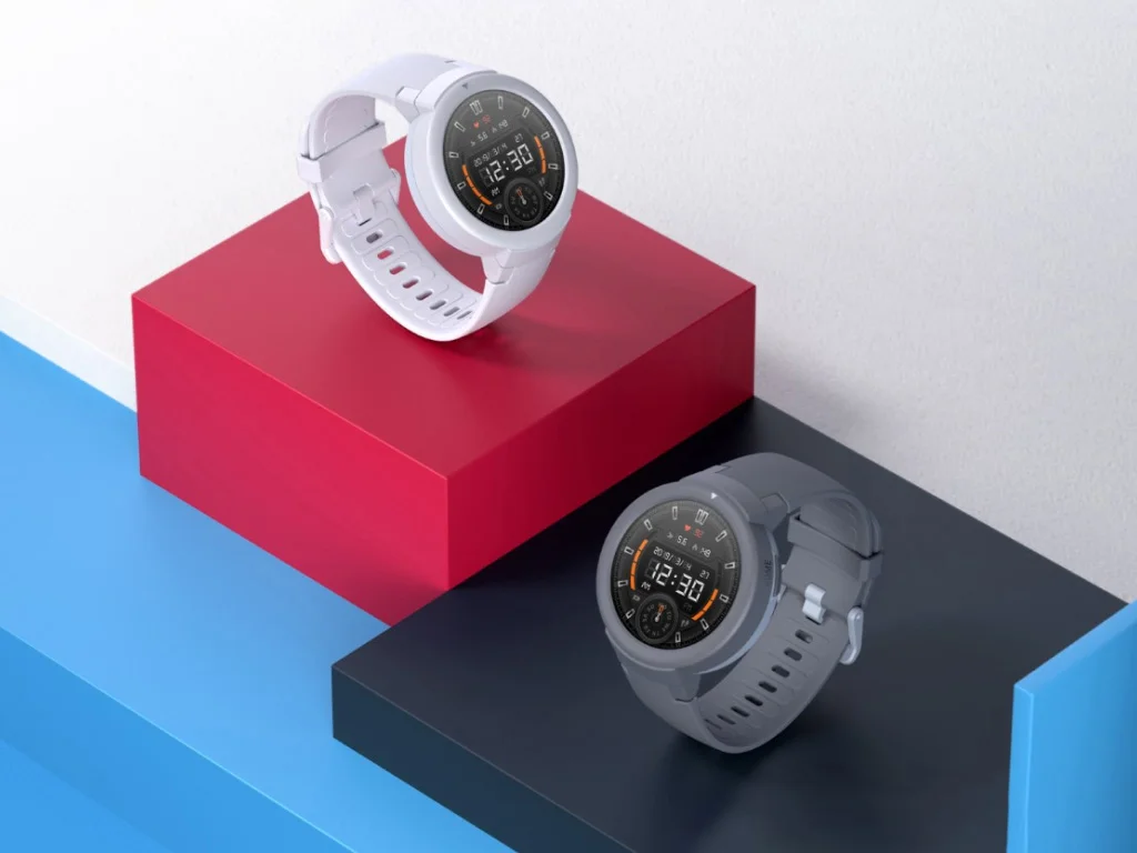 Раскрыты подробности Xiaomi Mi Watch Color — первых смарт-часов китайского гиганта - фото 1