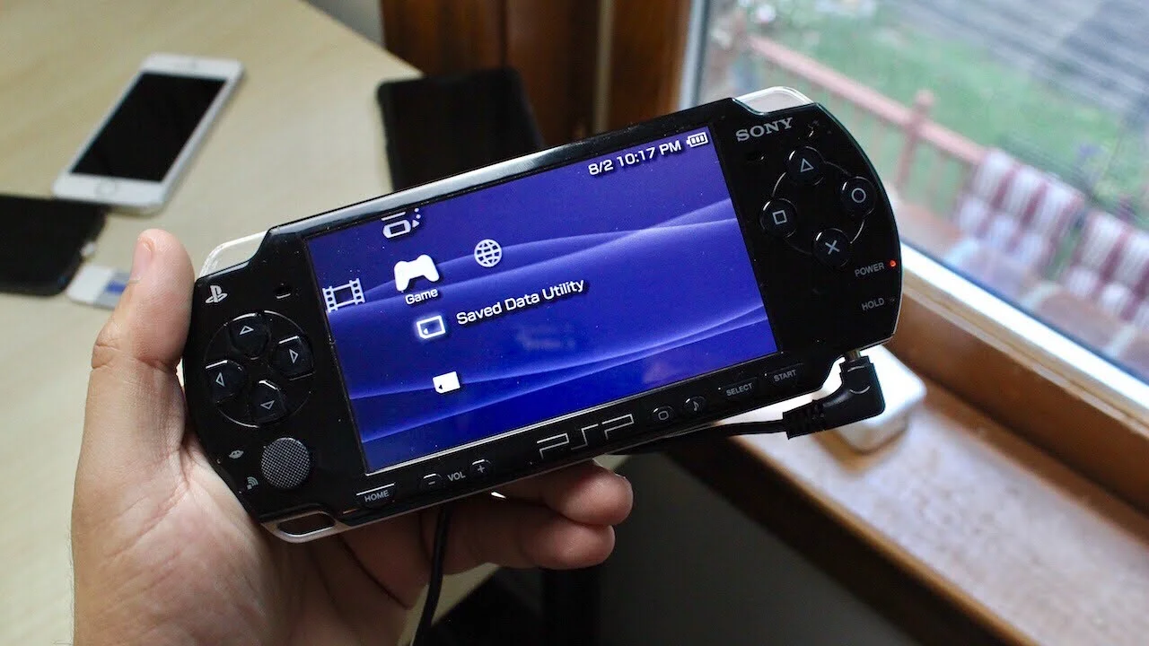 Хакер обнаружил в PS4-ремастере музыкального хита Sony 4K-текстуры и эмулятор PSP - фото 1