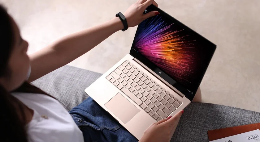 Xiaomi Mi Notebook Air 12.5 (2019): обновленный конкурент MacBook Air по цене от $536 - фото 2