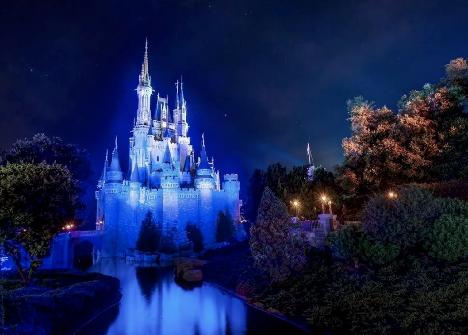 Кристина Агилера, Люк Эванс и многие другие споют песни из мультиков Дисней - фото 1