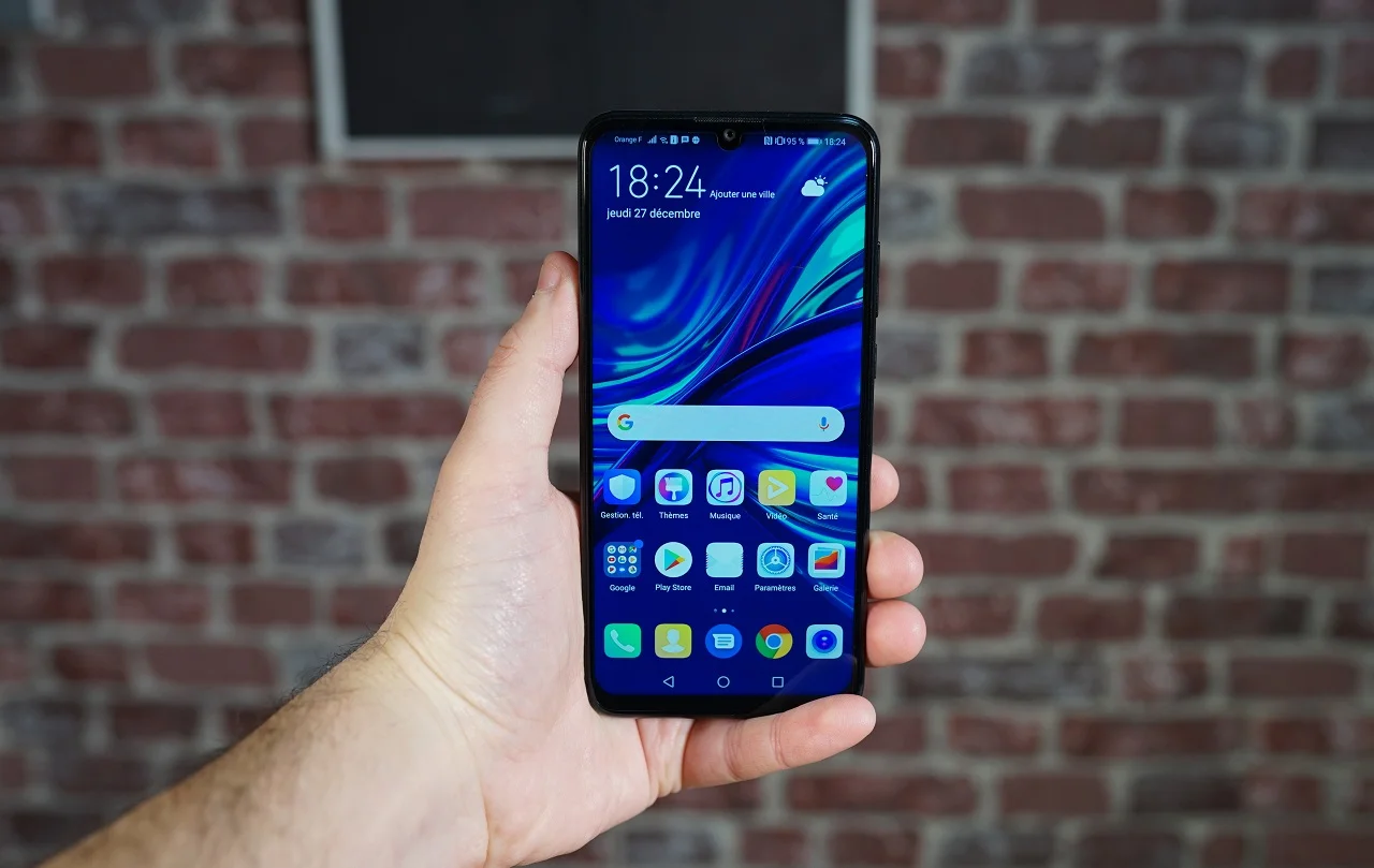 Huawei представила бюджетный смартфон Y7 Pro 2019 - фото 1