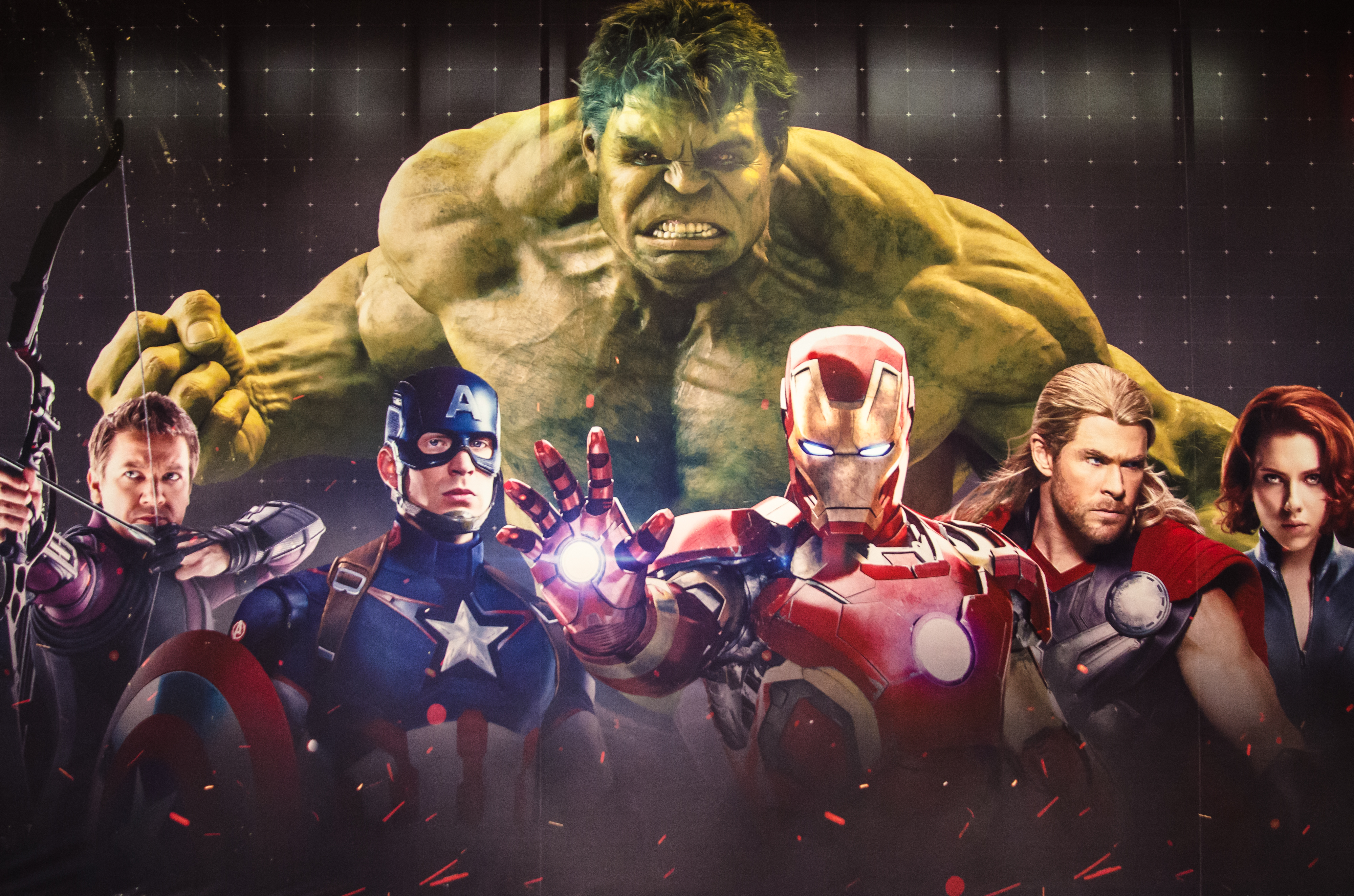 15 ноября в Москве открылась интерактивная выставка «Мстители: Секретная база», посвященная киновселенной Marvel и всем ее проектам. Мы посетили выставку и в этом материале расскажем вам о ней.