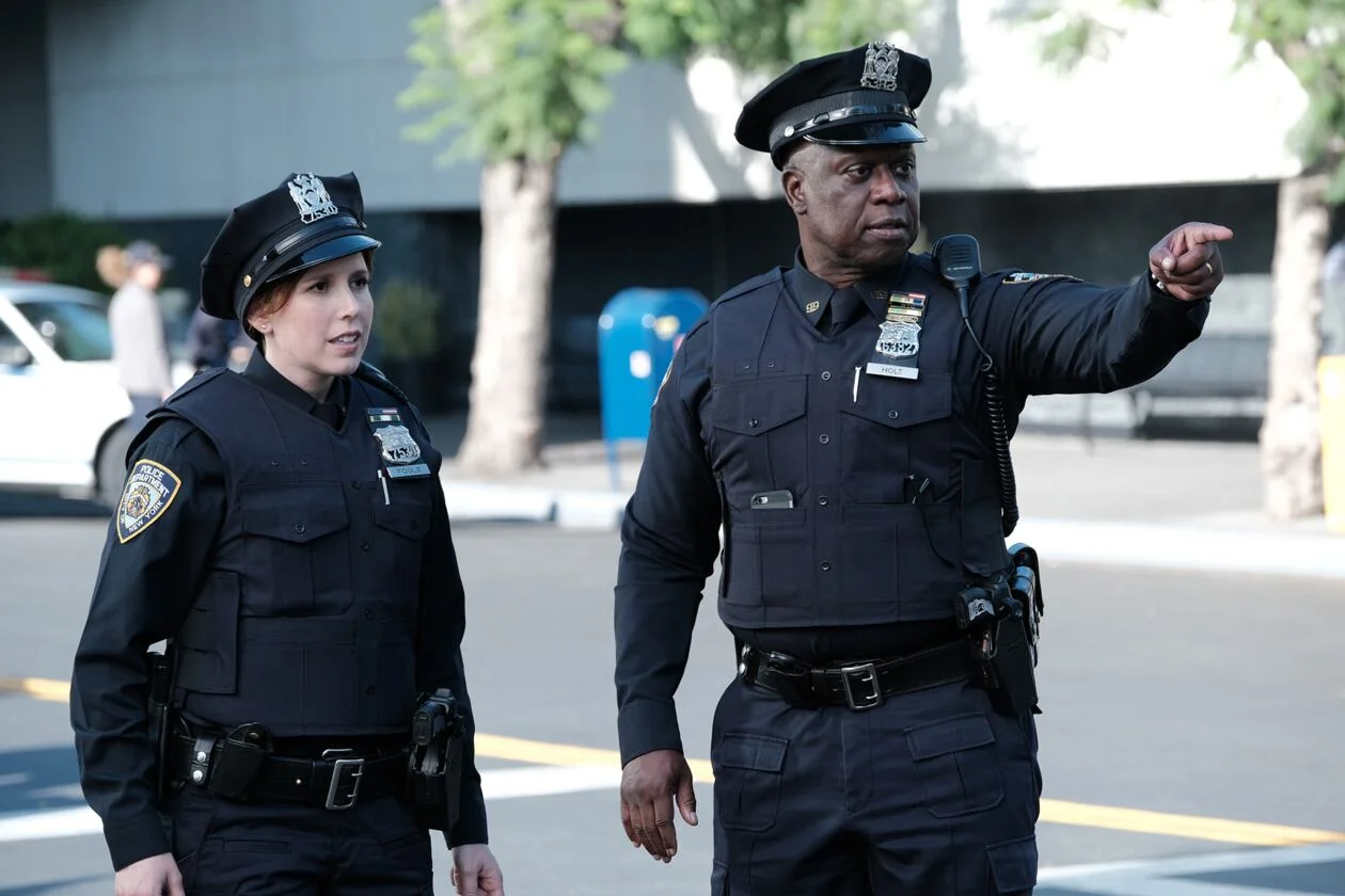 Рецензия на 7 сезон полицейского комедийного сериала «Бруклин 9-9» - фото 1