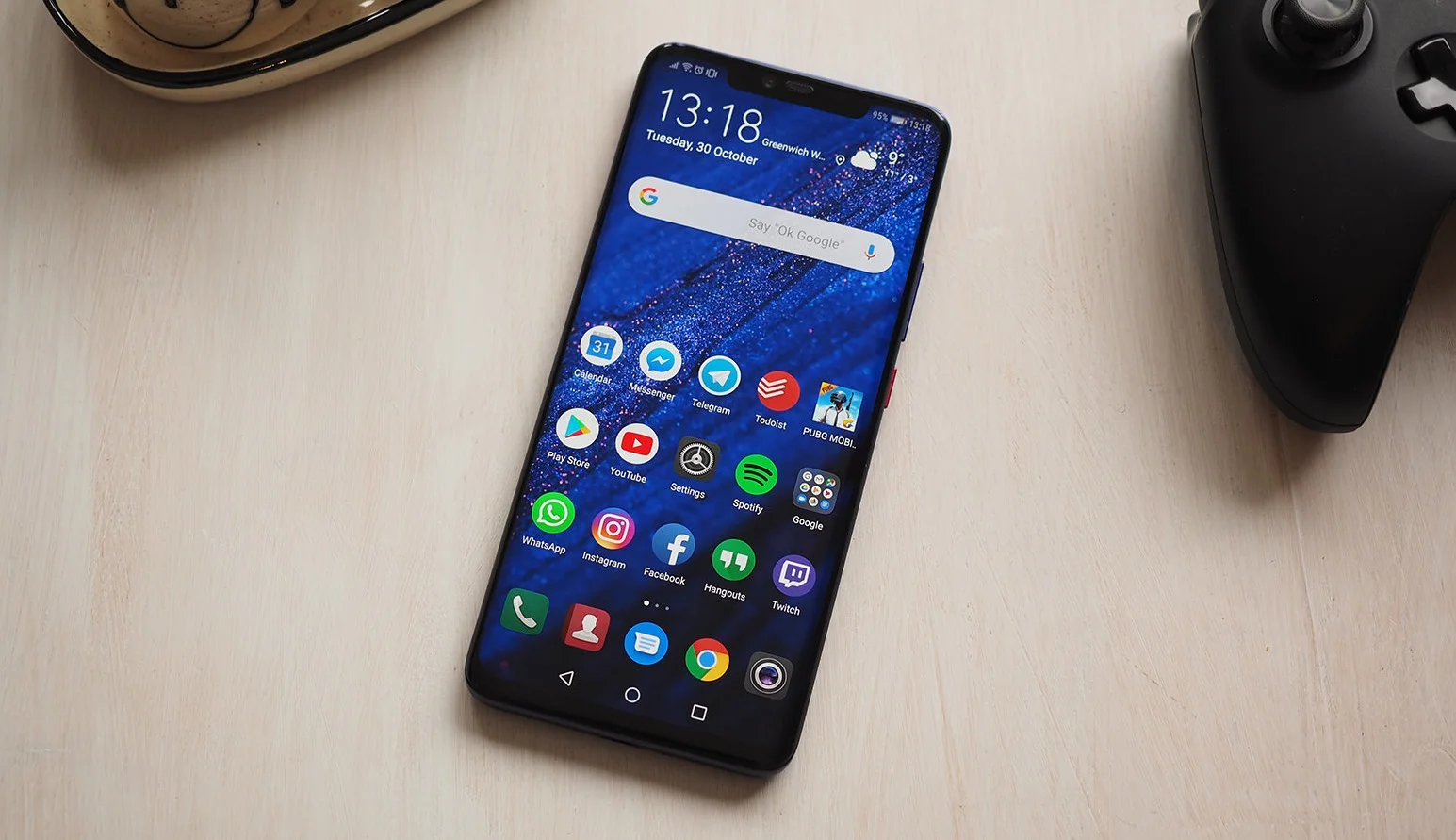 Google запретила Huawei устанавливать Android и фирменные сервисы в смартфонах и планшетах - фото 1