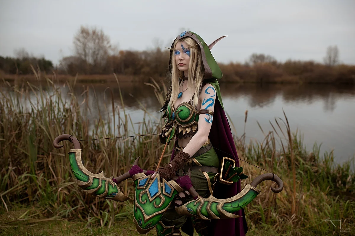 Решительная Аллерия Ветрокрылая в отличном косплее World of Warcraft - фото 7