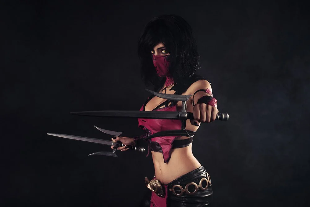 Косплей дня: воинственная Милина из Mortal Kombat X - фото 4
