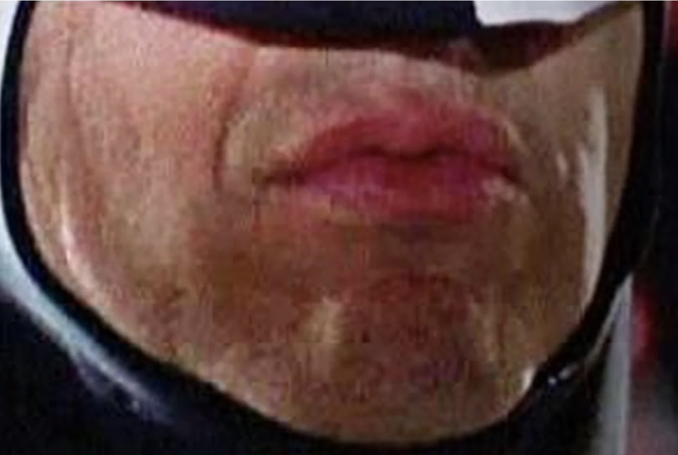Выясняем, у какого Бэтмена самые красивые губы - фото 6