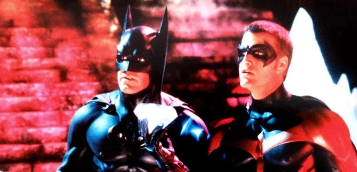 Джордж Клуни отговаривал Бена Аффлека от роли Бэтмена - фото 1