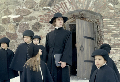 Кадр из «Замка»