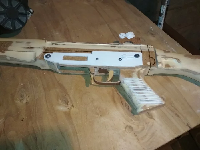Своими руками - деревянный макет SIG-550 Стрелка из игры S.T.A.L.K.E.R. - Изображение 11 Своими руками - деревянный макет SIG-550 Стрелка из игры S.T.A.L.K.E.R. - Изображение 11